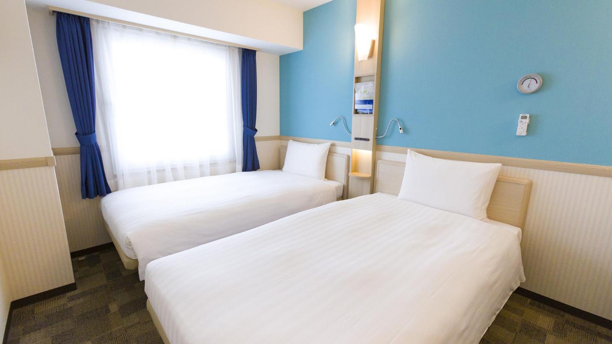 Toyoko Inn Toyota Shi Ekimae Room photo
